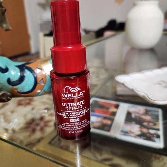 Wella Ultimate Repair Miracle Hair Rescue - Picture 1 of 4
